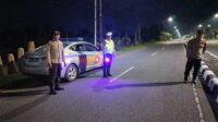 Patroli Blue Light Intensif di BIL, Polsek Kediri Jamin Keamanan Pengguna Jalan