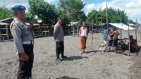 Polsek Lembar Tingkatkan Patroli di Pantai Cemare, Imbau Warga Waspada (2) Keamanan Pantai Cemare Dijaga Ketat, Polsek Lembar Lakukan Patroli Rutin
