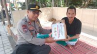 Polres Lombok Barat Salurkan 'Nutrisi Mantap' untuk Masyarakat yang Membutuhkan (3) Polres Lombok Barat Salurkan 'Nutrisi Mantap' untuk Masyarakat yang Membutuhkan
