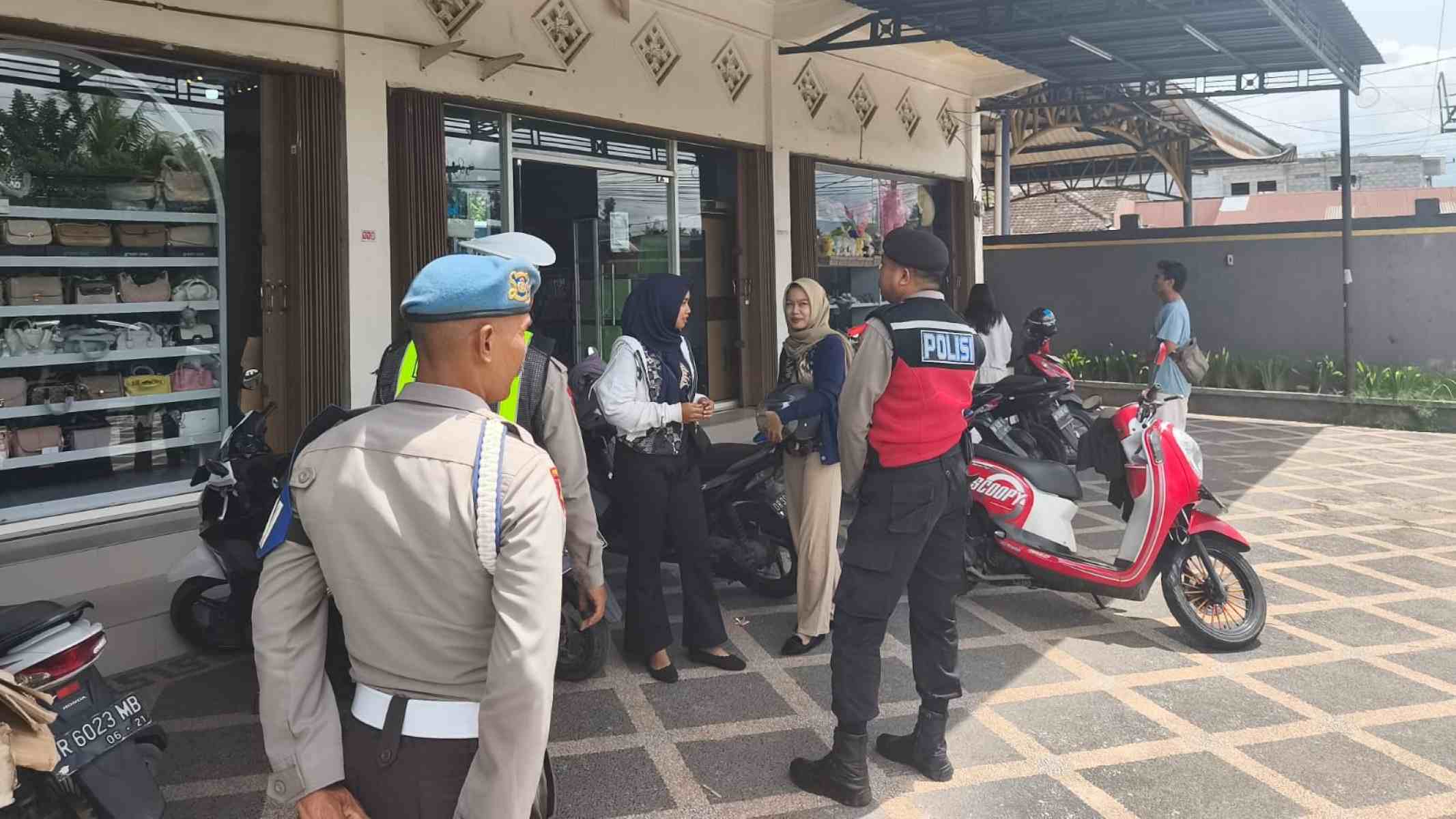 Polres Lombok Barat Siaga Amankan Objek Vital Gerung