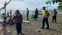 WhatsApp Image 2025-12-30 at 17.22.37 Operasi Lilin Rinjani 2025: Polisi Jaga Ketat Pantai Melase
